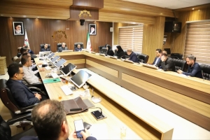 رشت با بحران دستفروشان و کانکس‌های غیرمجاز دست‌وپنجه نرم می‌کند